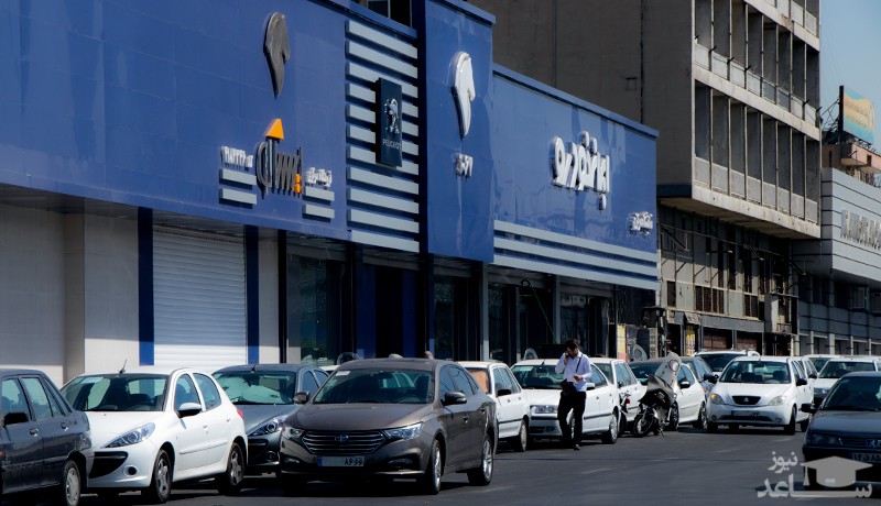 نماد ایران خودرو در بورس تعلیق شد