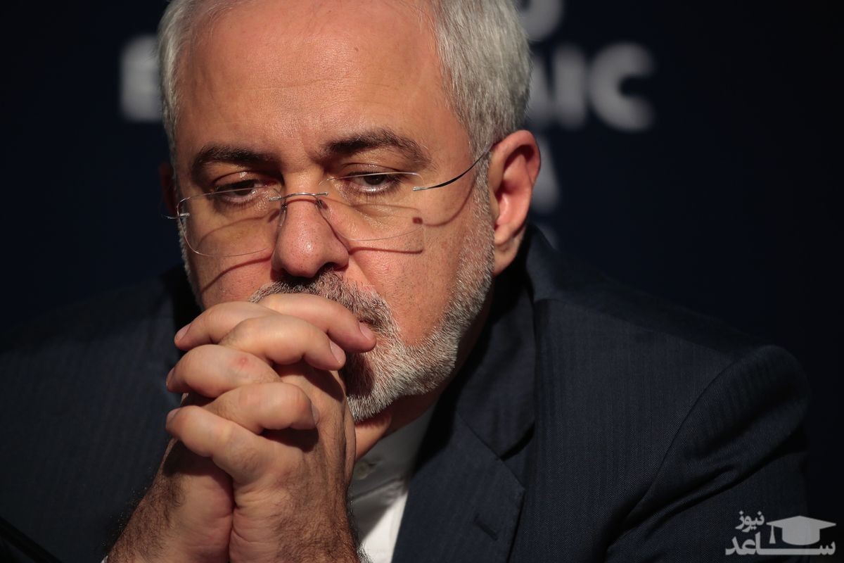 (عکس) ظریف در محل یادبود شهید سردار سلیمانی