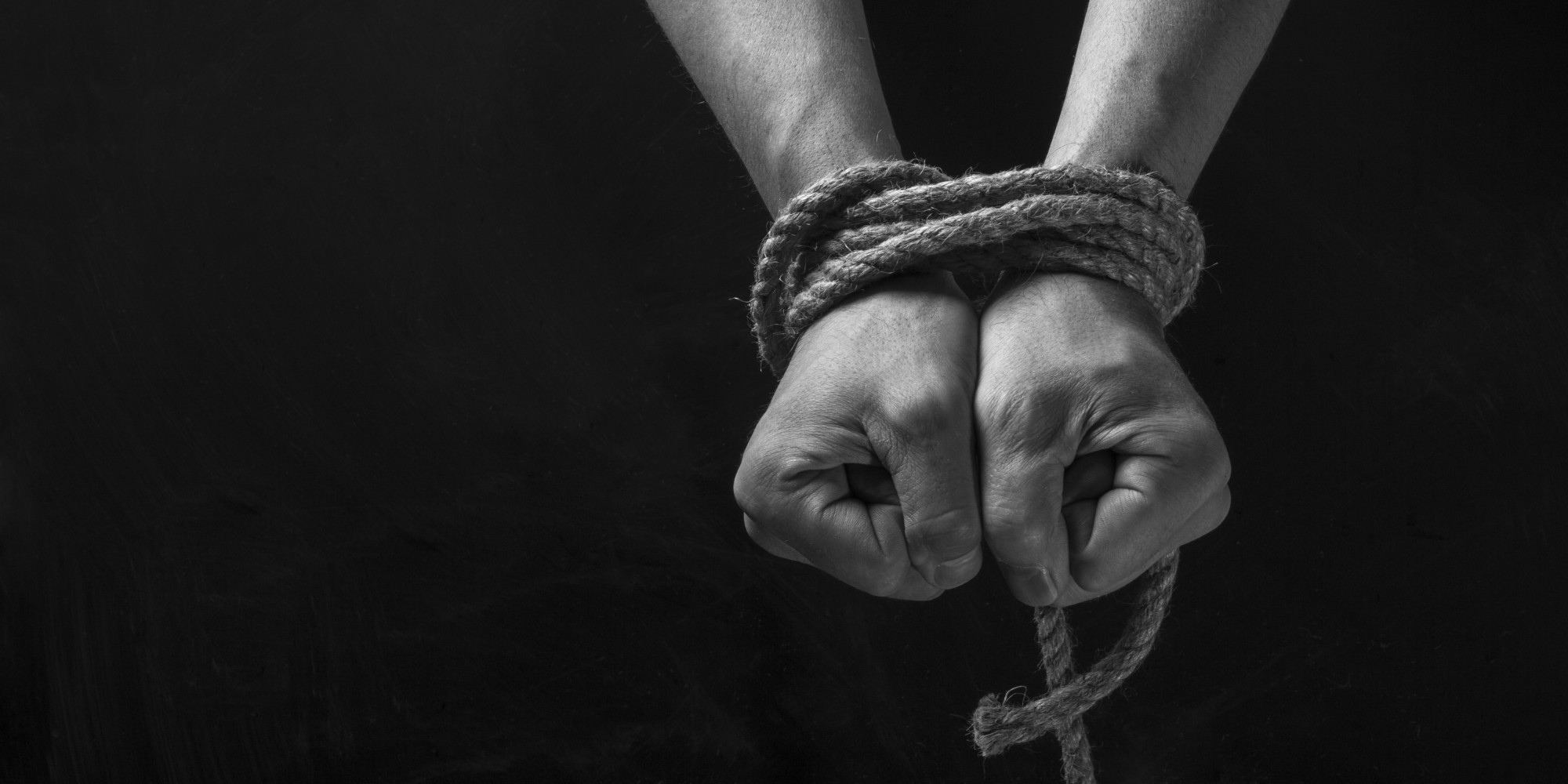 ترسناکترین گروگانگیری ایران در مشهد / خانم دکتر وقتی وارد ویلا شدند صحنه هولناکی دیدند!