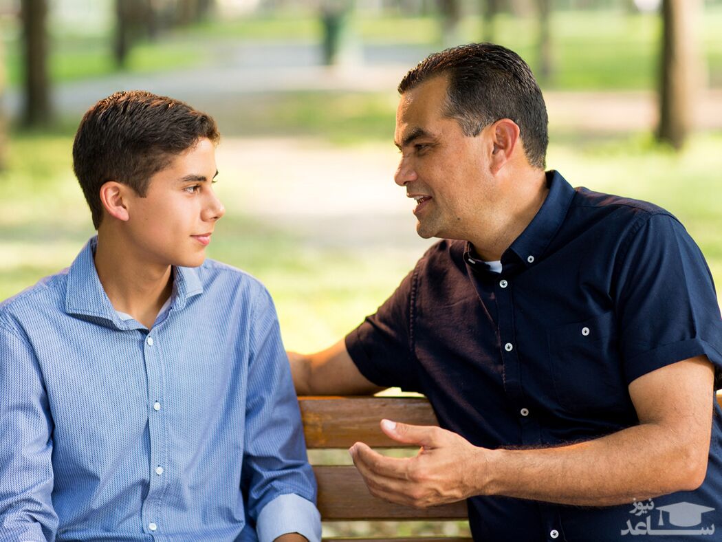 رابطه پدر و پسر چگونه باید باشد؟