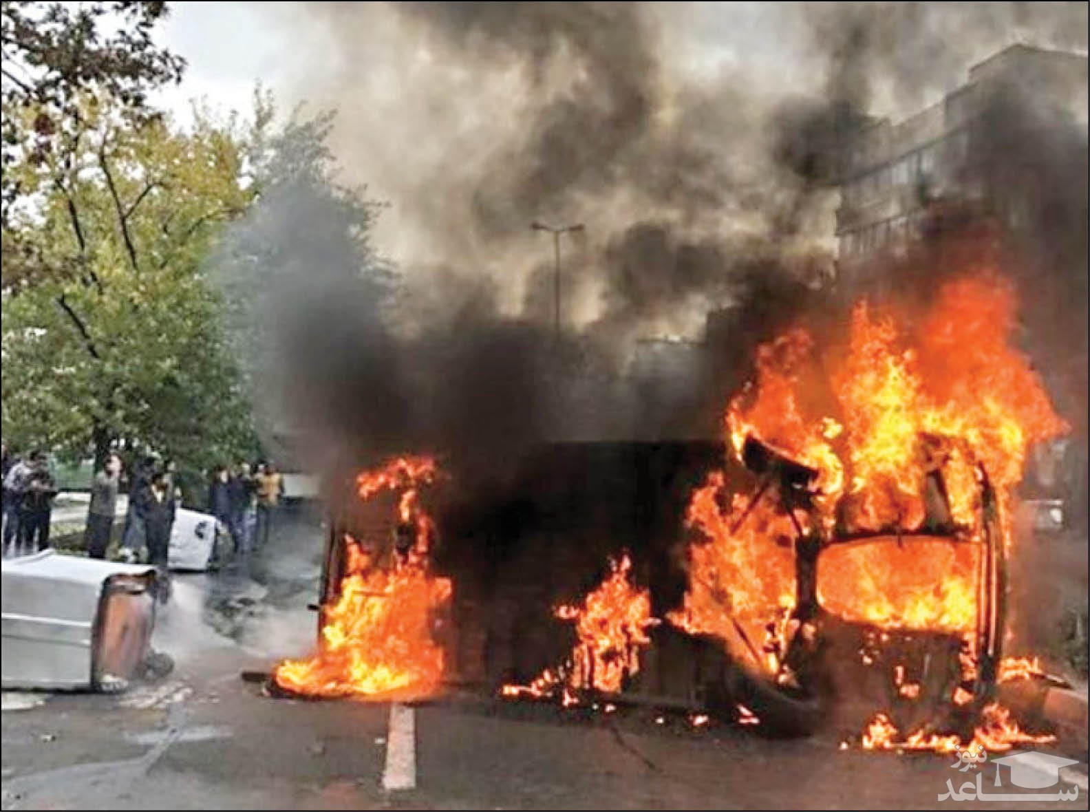 خودکشی یک اغتشاشگر در درگیری با ماموران پلیس