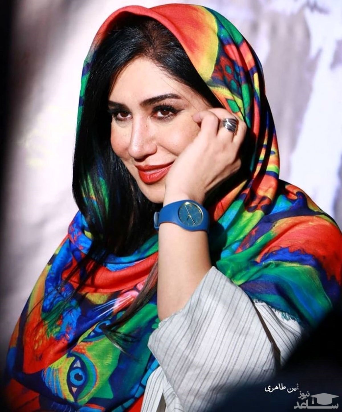 تاج گذاری «نسیم ادبی»