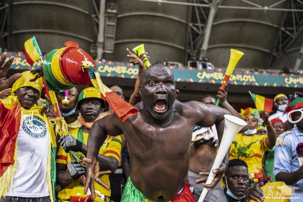تماشاچیان پرشر و شور مسابقات فوتبال جام ملت های آفریقا