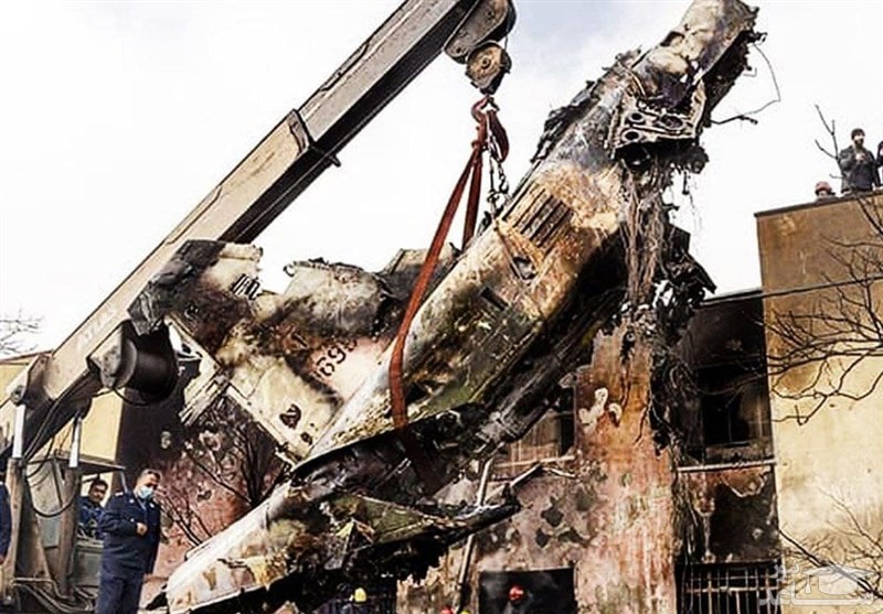 سقوط هواپیمای جنگی در تبریز