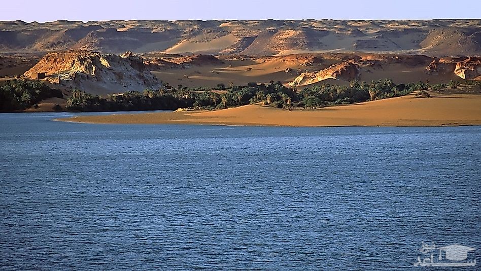 Tibesti Lake Soda