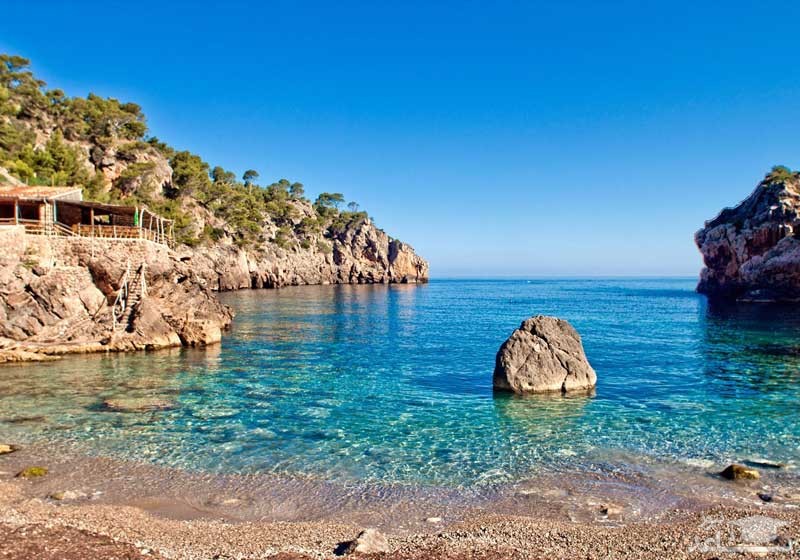 کالا دیا (Cala Deià)