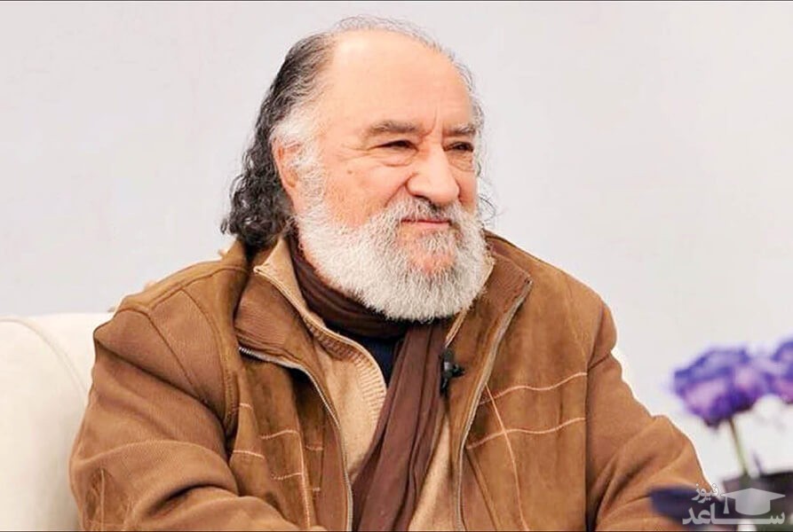 چیدمان سنتی و شیک خانه داریوش ارجمند با تابلوهای زیبا و گلهای طبیعی/ دم همسر خوش سلیقشون گرم، چه خونه با طراوت و خوشرنگی!