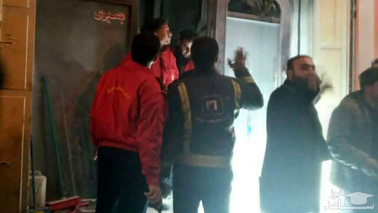 آتش سوزی سطحی یک مغازه تابلو فروشی در بازار تبریز اطفاء شد