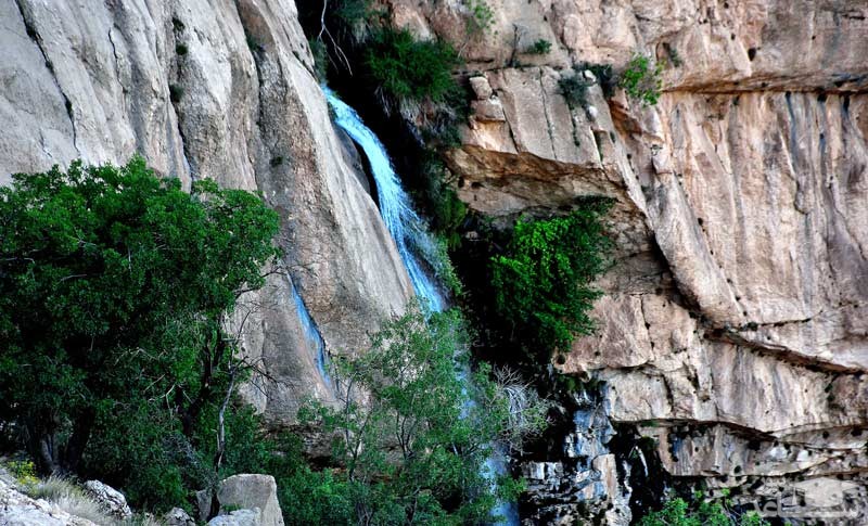 آبشار تنگ زندان لردگان