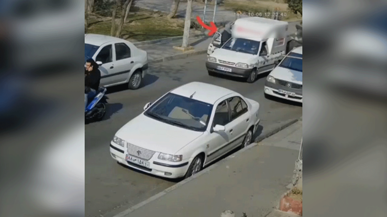 (فیلم) شیوه جدید سارقان در سرقت خودرو! 