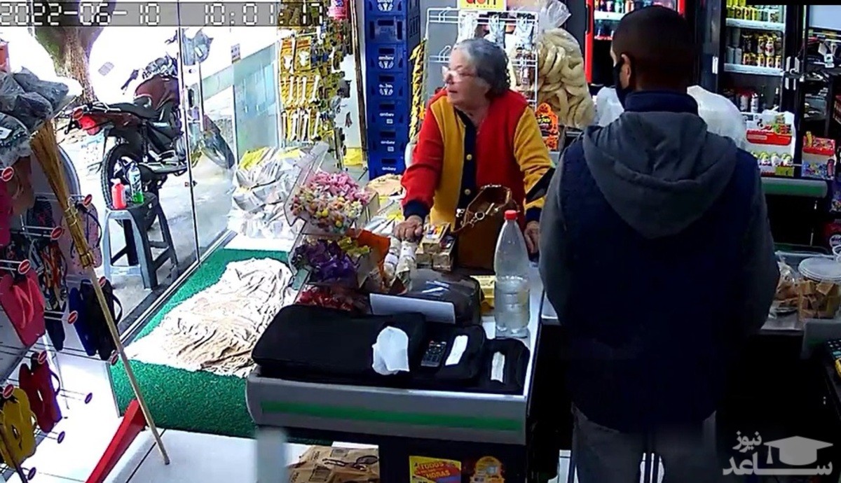 (فیلم) شکست وحشتناک سرقت مسلحانه از سوپرمارکت