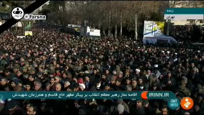 (فیلم) فیلم کامل نماز رهبر انقلاب بر پیکر سردار سلیمانی