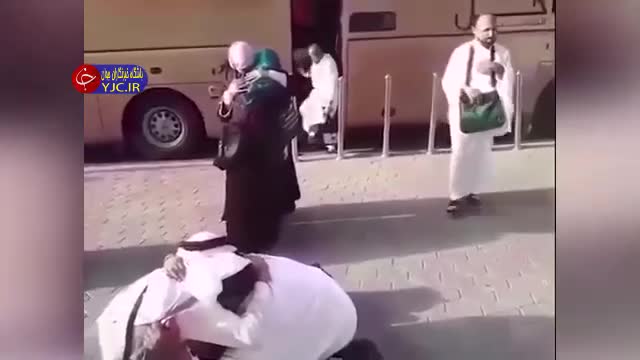 (فیلم) لحظه وصال دو برادر در مراسم حج پس از 7 سال!