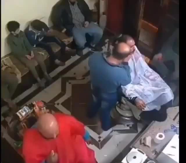 ​​تست عجیب الکل در آرایشگاه!