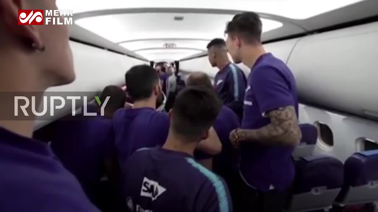 (فیلم) خوشحالی و آواز سردار آزمون بعد از قهرمانی در لیگ روسیه