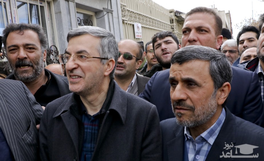 تصاویری از حواشی حضور احمدی‌نژاد، مشایی و بقایی در دادگاه