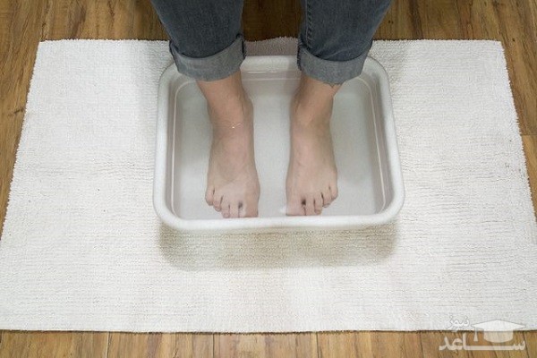 فواید قراردادن پاها در آب گرم