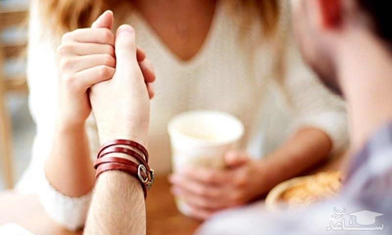 چرا احساس تنهایی میکنیم؟