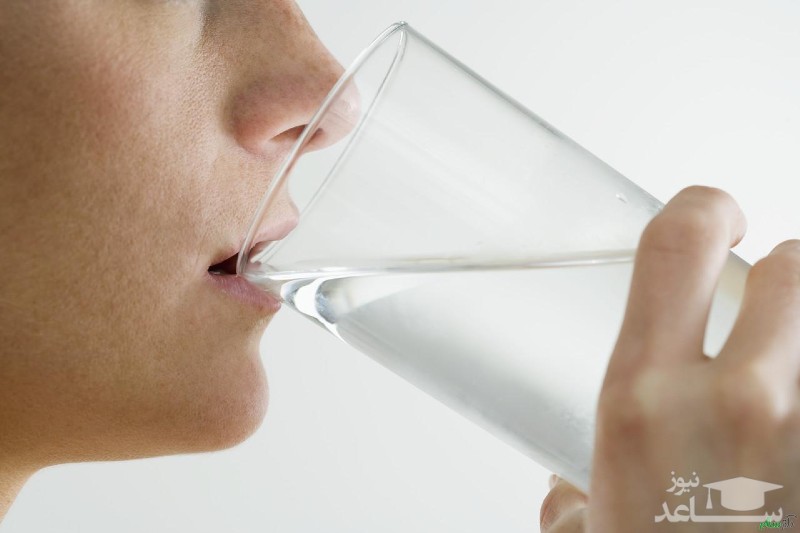 نوشیدن آب گرم چه فوایدی برای بدن دارد؟