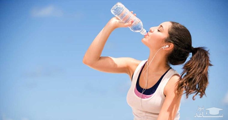 نوشیدن آب چه زمانی مضر است؟