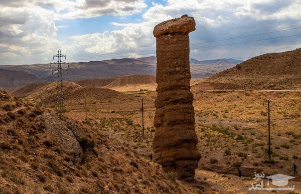 تصویری از دودکش جن در زنجان