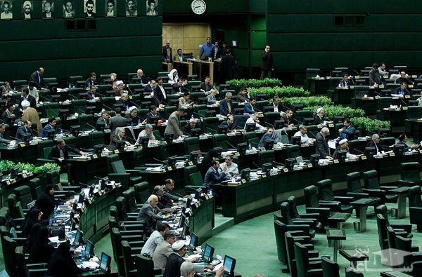 (عکس) عکس های یواشکی از نمایندگان مجلس!