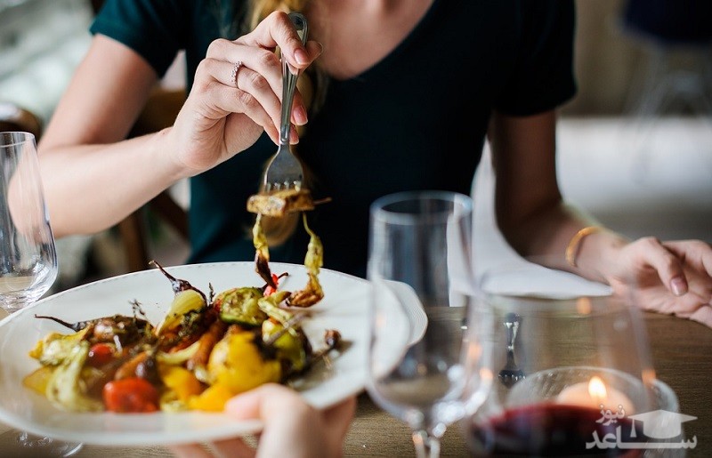 چرا دیر شام خوردن برای بدن مضر و خطرناک است؟
