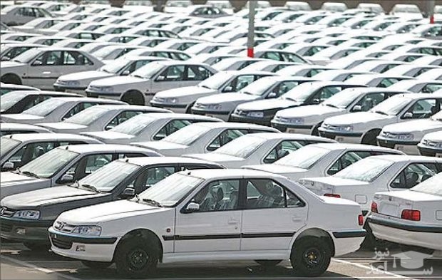 تلاش خودرو سازان برای ازاد سازی قیمت خودرو