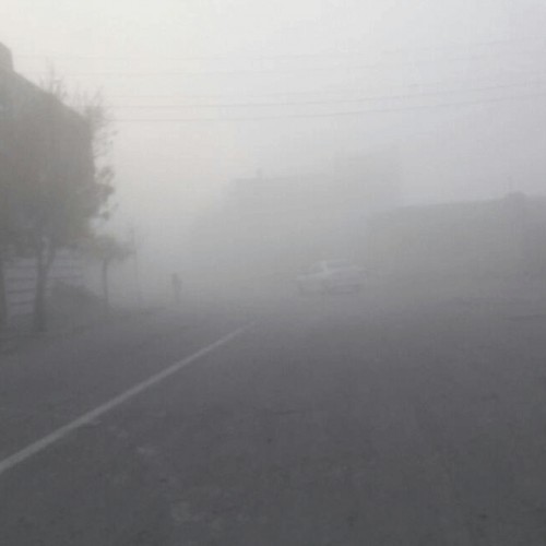(فیلم) عاقبت سبقت گرفتن پراید در جاده مه آلود 