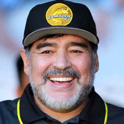 ادای احترام به مارادونا در ورزشگاه آزادی