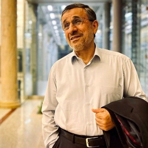 اعلام آمادگی احمدی‌نژاد برای کمک به رئیسی