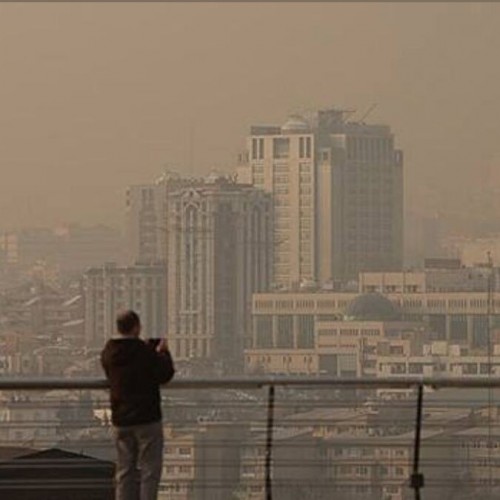 آیا فردا دانشگاه‌ها و ادارات به‌دلیل آلودگی هوا تعطیل می‌شوند؟
