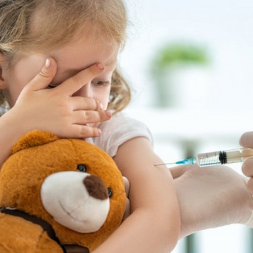 آیا تزریق واکسن کووید-۱۹ بر باروری آینده کودکان تاثیر دارد؟