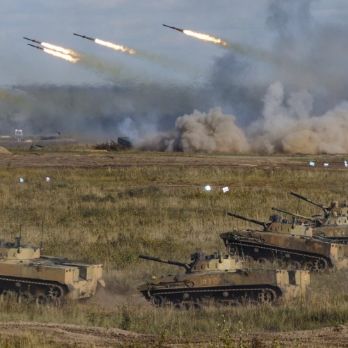 (عکس) حمله روسیه به پایگاه آموزشی ناتو در مرز اوکراین