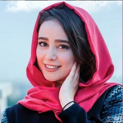 الناز حبیبی با روسری محلی زیبای ایرانی