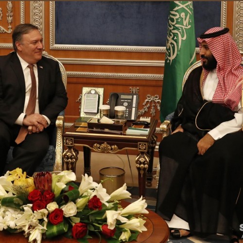 अमेरिकी विदेश मंत्री माइकल पोम्पिओ ने सऊदी क्राउन प्रिंस को इजरायल के साथ संबंधों को सामान्य बनाने के लिए धमकी दी