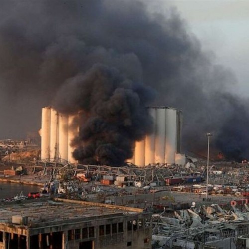 انفجار مهیب در انبار سوخت در مرزهای لبنان و سوریه