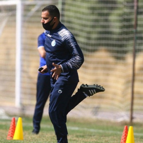 انتقاد شدید دستیار فکری از نکونام