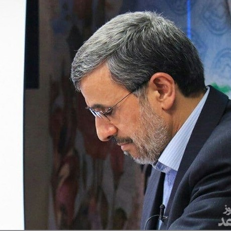اقدام خلاف قانون محمود احمدی نژاد در سال آخر ریاست جمهوری اش