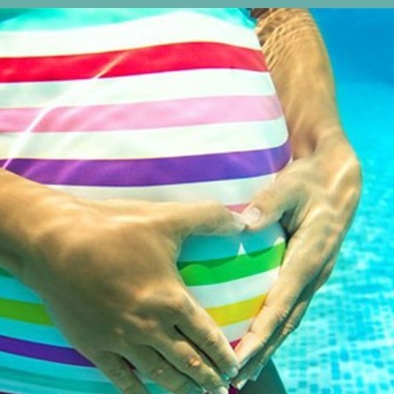آشنایی با تمرینات آبی در بارداری
