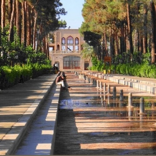 آشنایی با زیبایی های باغ دولت آباد یزد