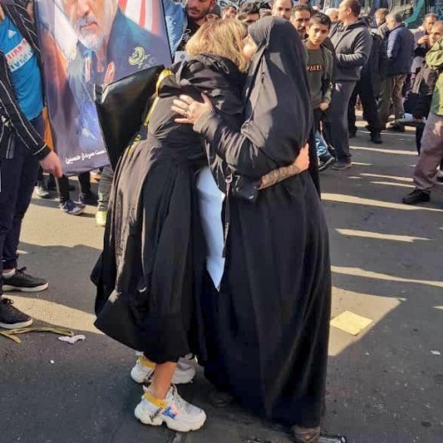 استاندارد دوگانه نظام در مواجه با بدحجاب‌ها در روزهای عادی و راهپیمایی‌ها