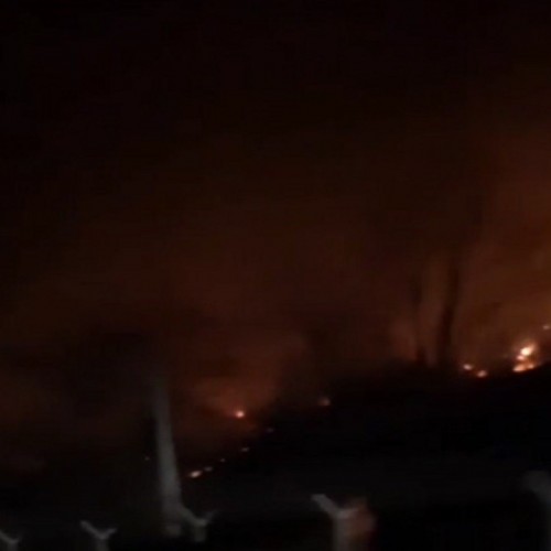 (فیلم) آتش‌سوزی گسترده در آن سوی مرز گردنه حیران 