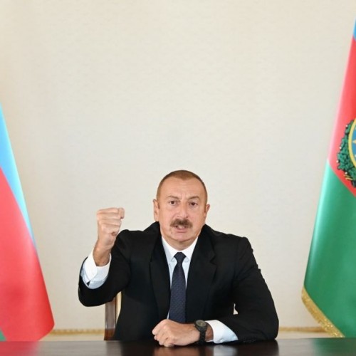 अज़रबैजान के राष्ट्रपति इल्हाम अलीयेव ने करबाग में एक महान विजय की घोषणा की