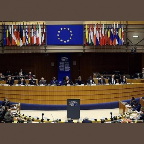 بازی اروپا با آتش/ پارلمان اروپا خواستار قرارگرفتن سپاه در فهرست تروریستی شد