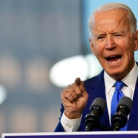 بایدن: تصمیم ترامپ برای انتخاب جانشین گینزبرگ نشانه استبداد در آمریکا است