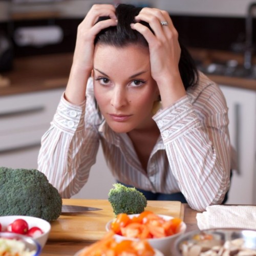 چه غذاهایی باعث از بین رفتن استرس می شود ؟