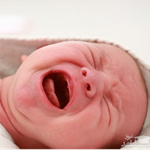 دلایل گریه کردن نوزاد هنگام خوابیدن