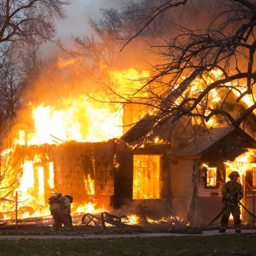 داماد شرور خانه مادر زنش را به آتش کشید