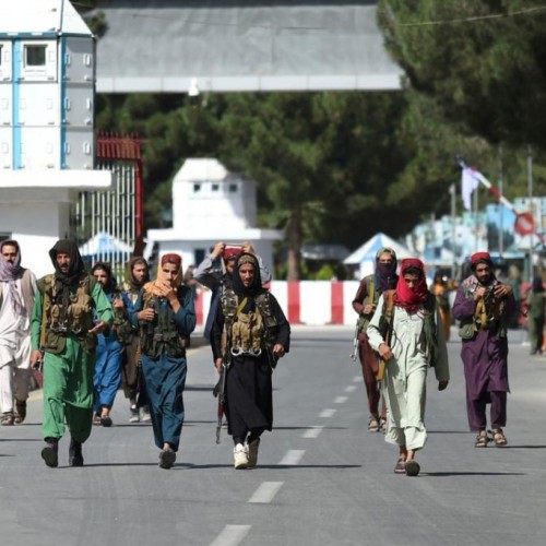 دختران بالای 12 از تحصیل منع شدند/ قتل و کشتار نیروهای امنیتی سابق افغانستان توسط طالبان